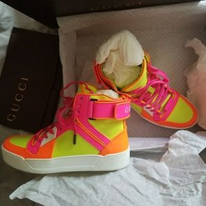 Gucci tennis shoes